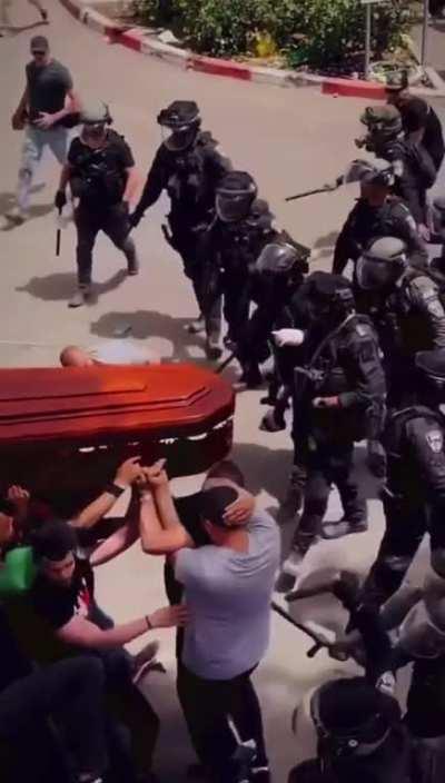 To have a funeral in Palestine