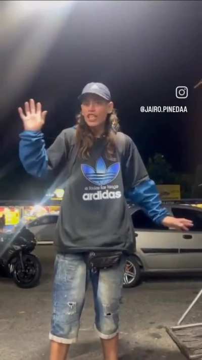 Enserio se escuchó como la voz de tatto