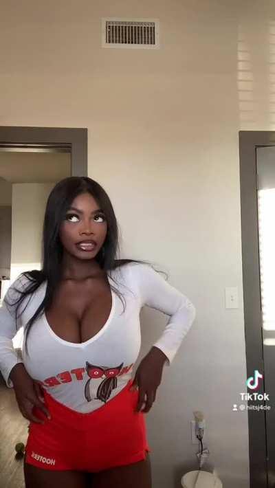 Hottest hooters girl?