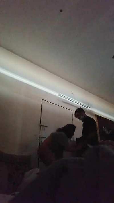 H0RNY BEAUTIFUL MILF invites YOUNG DELIVERY BOY inside her Home to SATISFY HER🥵 Must Watch - 2 Videos got L€aked😍🔥 [Link in Comments📩]