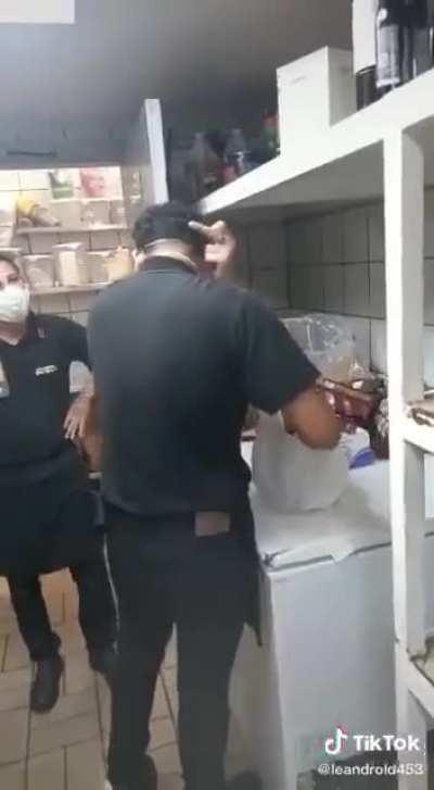 AssistaPessoaMorrerLadoDeDentro Brasil. Episódio de hoje: 