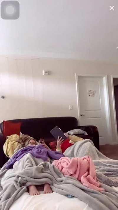 @ambercollins3 and @monicamayy have called me Big Nelly Daddy as my Reddit thing on a lovely wonderful Saturday!! Part 1