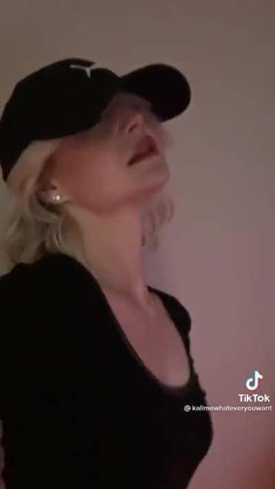 kallmekris - Video #0024