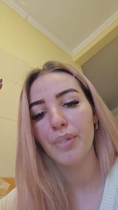 Closeup smoking for you, careful you might inhale my smoke 🫢