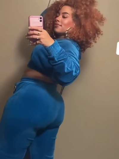 Classiq Gyal Twin Sister 🍑