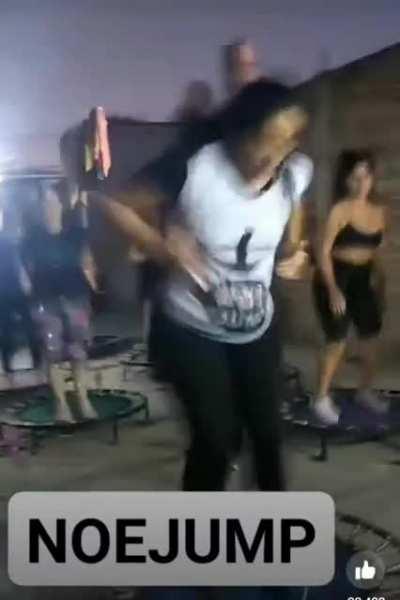 la bombonera no tiembla... es tu patio.