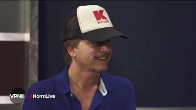 This discussion about Pornos is fucking hilarious. Never thought of Spade as funny, but Norm is, for the first time, corpsing under someone else's funny.