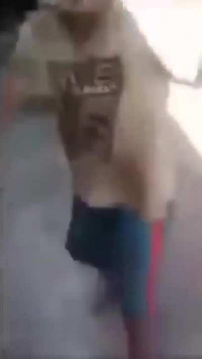 Quer toma paulada?! 😡