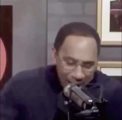 Rangers fans watching the Mavs & Cowboys trade away their 2 best players within a 6-month span