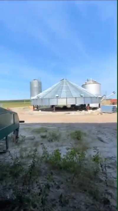 asi se hace un silo,algo interesante entre tanto caos