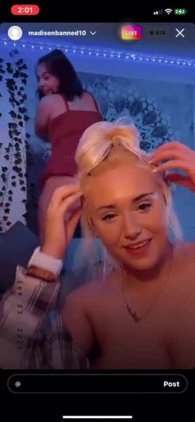 Madisonbanned10 Bestfriend in red shakes her ass to tease