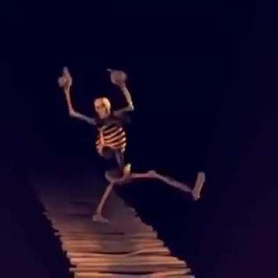 Posting this every day till Halloween day 1