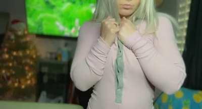 Its cute when its on but its play time when it comes off