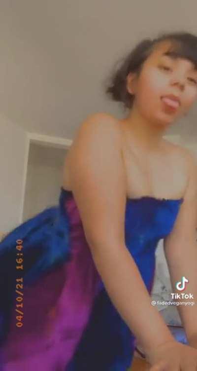 She went dummy at the end