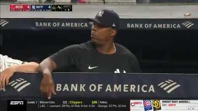 [Highlight] This Yankees coach epitomized the feeling of the day: