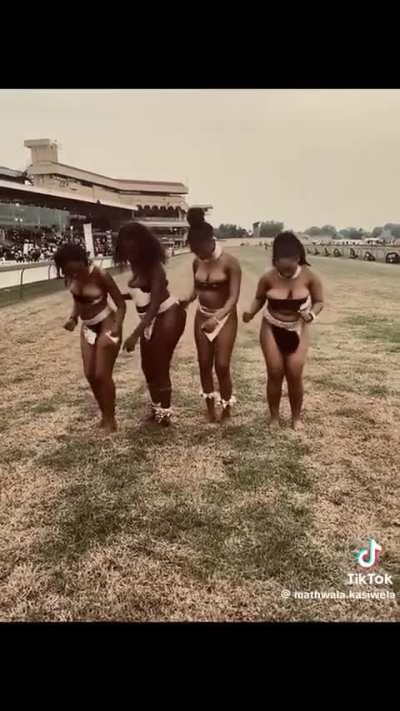 One of my favourite asses🤤🍑