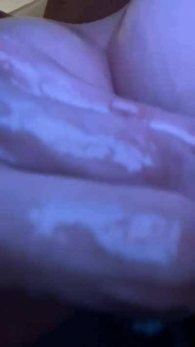 I always start to drip when I play with my ass. [F]