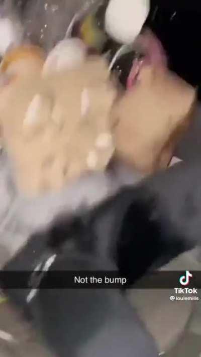 I'm watching this on loop for 10 minutes now!