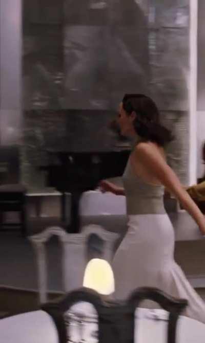 Gal Gadot’s tits jiggle when she’s angry