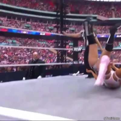 AEW Women’s World championship: “Timeless” Toni Storm (c) vs. “The Glamour” Mariah May