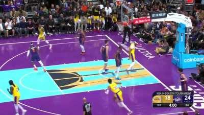 [Highlight] AD looking spry, follows his miss for a putback dunk