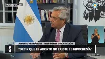 Alberte Fernández hablando de aborto