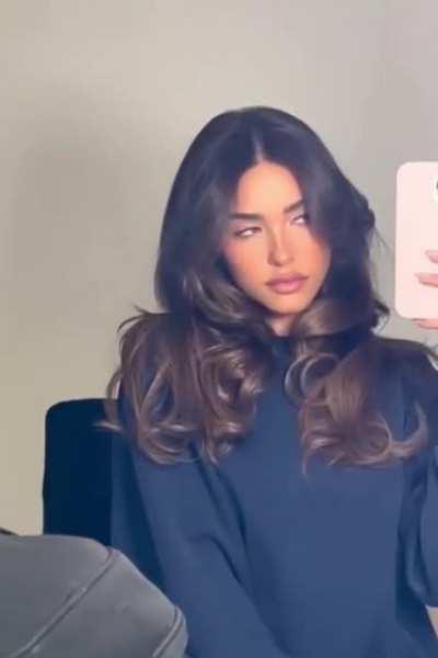 Madison’s showing us her stylish new hair