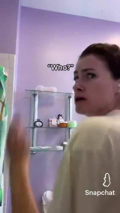 Ahahahhahahahahahagahaggaasvdhzbbxbxvx hbsiwo