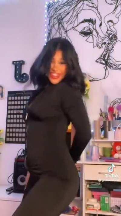 finalmente Giulia Salemi ce lo fa vedere per bene