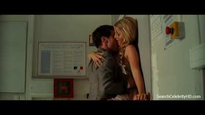 Dianna Agron movie: The Family (2013)