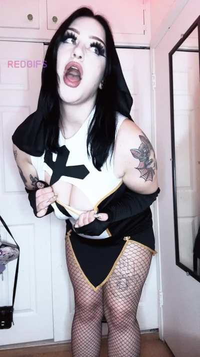 Do you think i'm fuckable? 🥵