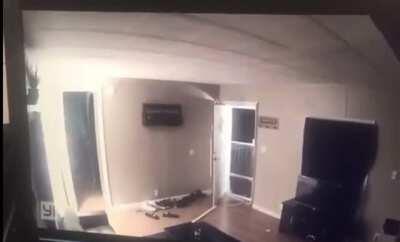 WCGW: Breaking into the wrong home in Kentucky