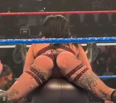 I am jealous of Nia Jax