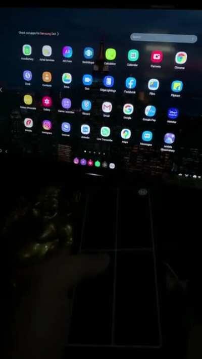 Tried the Wireless DeX on the S20+. The concept is pretty cool for a tech lover and it works decent. However I'm undecided on if it is more convenient than regular screen mirroring? DeX is certainly useful on the Laptop but a TV..umm..