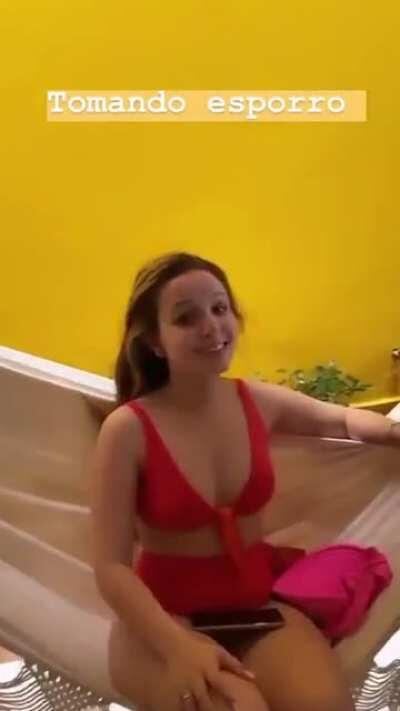 LarissaManoela - Video #0382