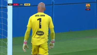 Barcelona B [2] - [0] CD Alcoyano - Alex Collado Free Kick (Great Goal)