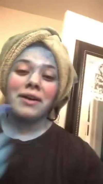 To Dye Hair Blue