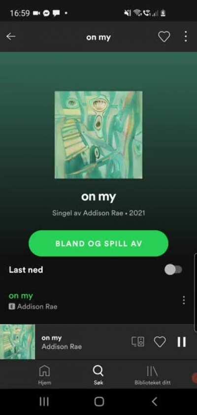 Bruh who hacked addison raes spotify💀💀💀