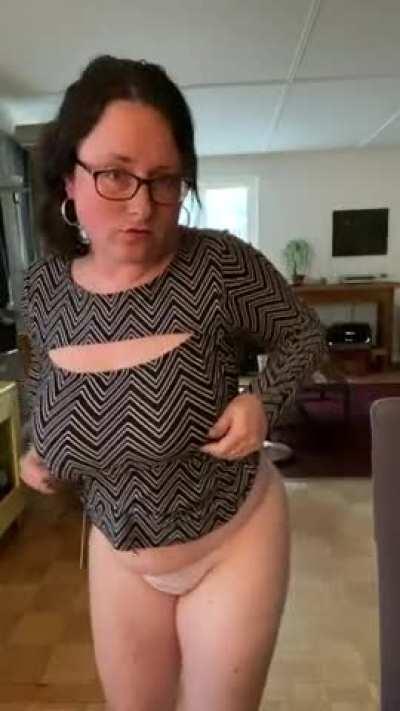 I bet I can make you cum in 10mins, what you think?