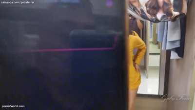 What kind of dressing room are those‽ 