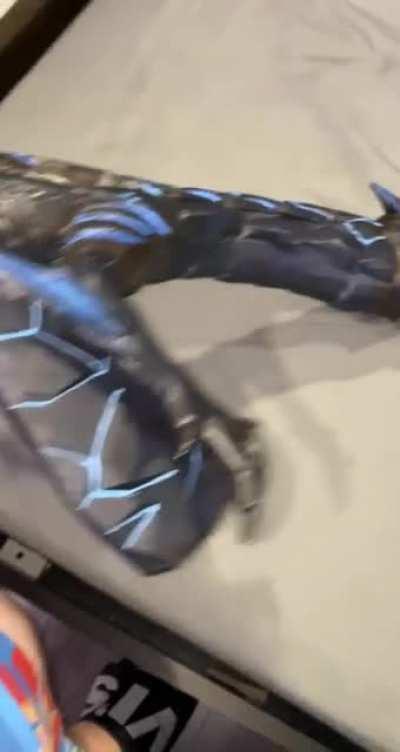 Dragon vandal!! Made this on my 3d printer last month also made the ruin dagger and sell the Jett knifes online