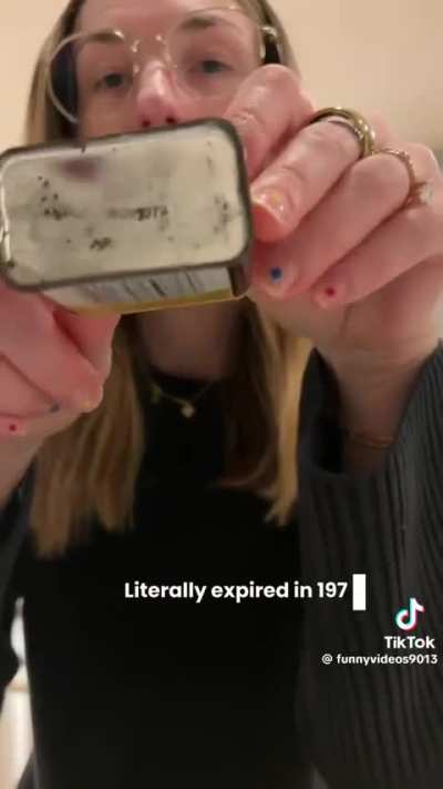 Removing expired food