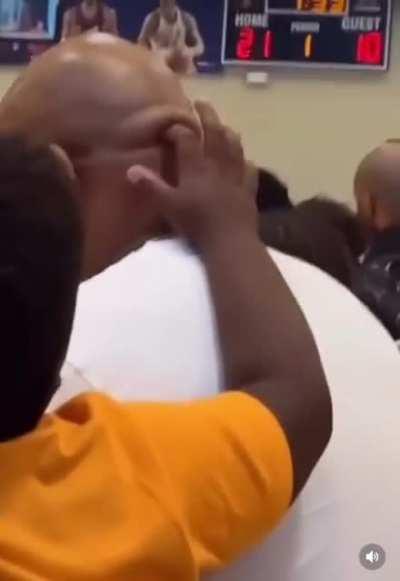 This is disrespectful 😂😂😂