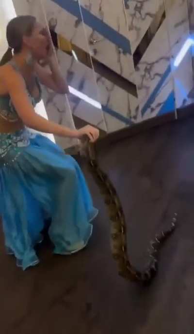 WCGW kissing a snake