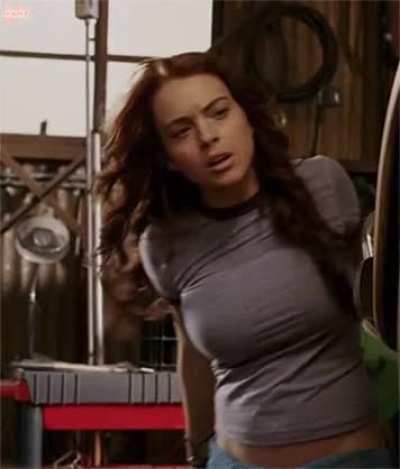 Lindsay Lohan filled in that shirt nicely