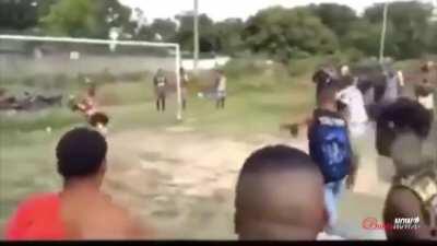 Aynen ilk kez gol attım