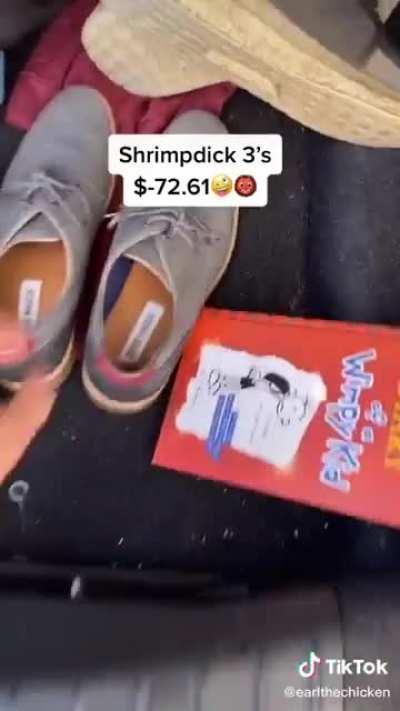 completely unrelated, but wanted to show y’all this, shit had me laughing for like 5 mins straight 💀