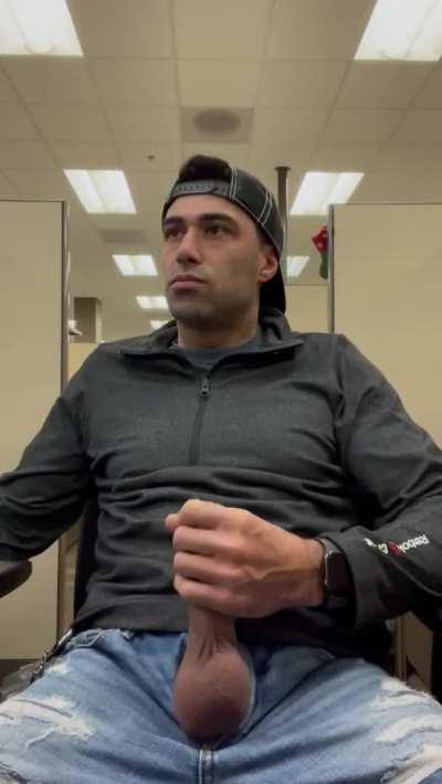 Getting an early start on this monday morning