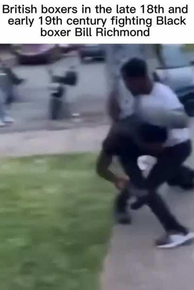 [REQUEST] Guy dodging the punches