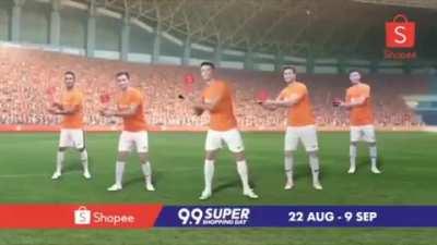 Everyone is talking about how Ronaldo will score a lot of goals this season but forgets that he’s also a very good actor.